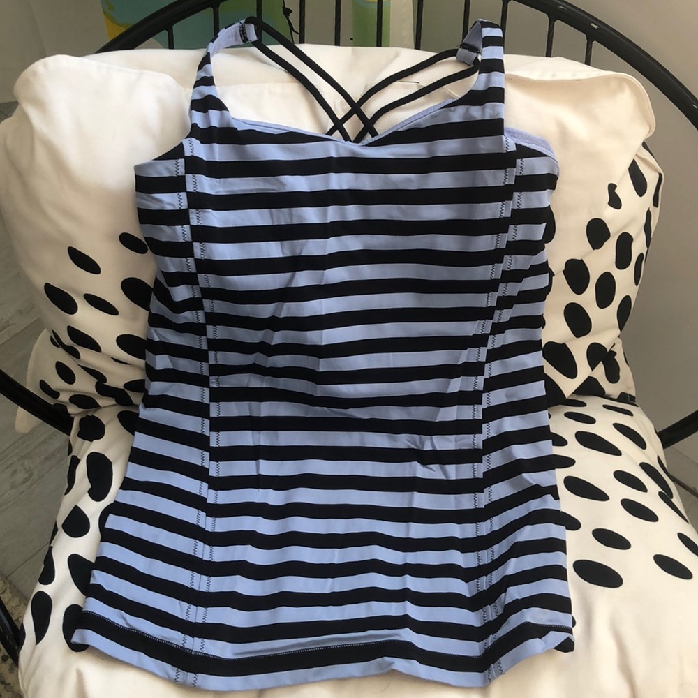 Lululemon tank top